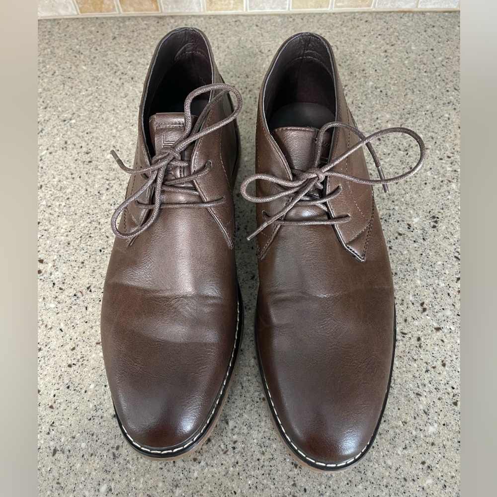 London Fog Men’s Blackburn Chukka Boots in Brown Size 10.5 - Picture 2 of 10